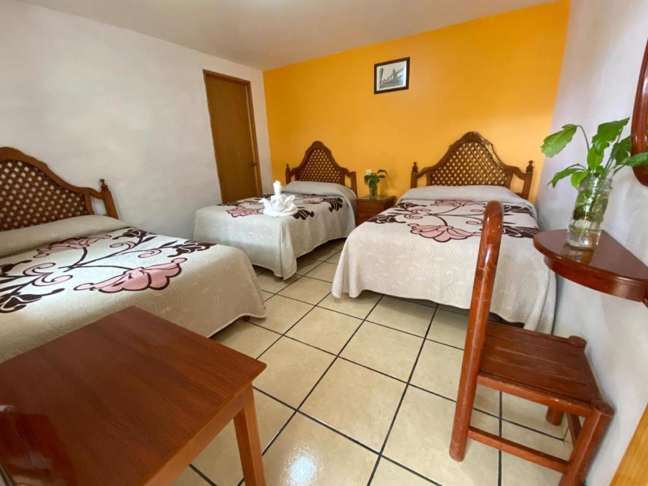Hotel Posada Camelinas Pátzcuaro Extérieur photo